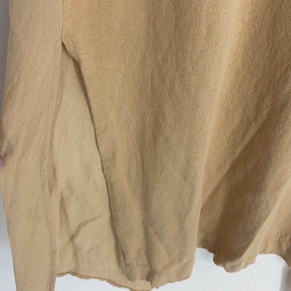 Mod Ref Women's Tan Side Slit Tunic Assymetrical/Open Back size Small - Picture 4 of 8